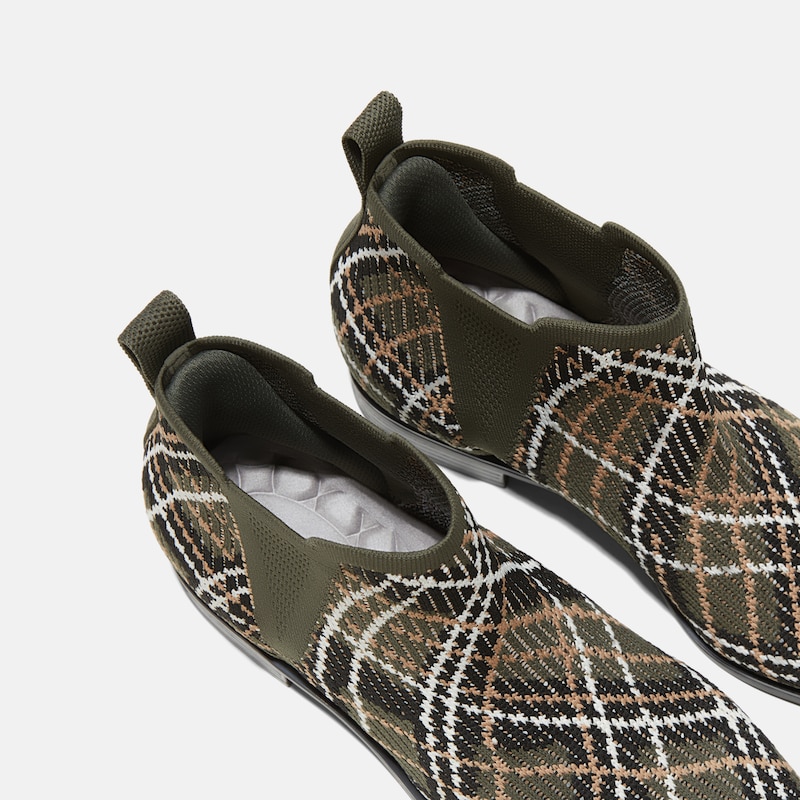 Square-Toe Slip-On Chelsea Boots (Ryan Slip-On), DARK OLIVE LINED PLAID, EU35 | VIVAIA