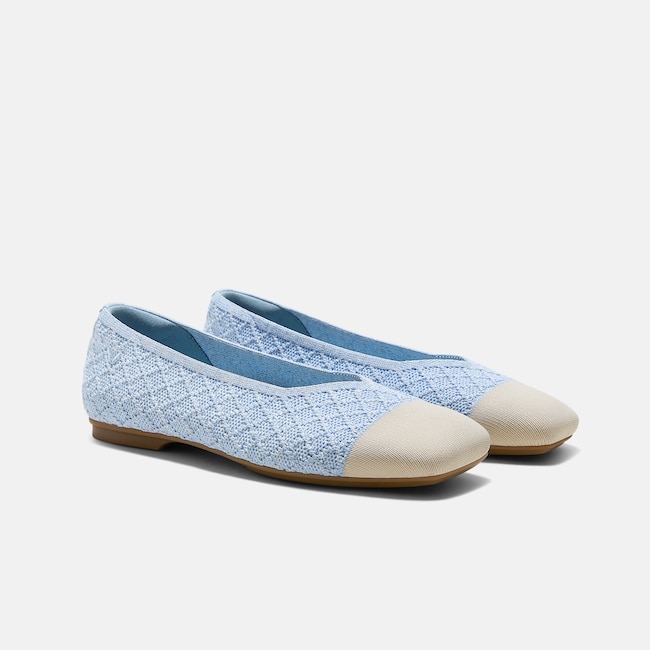 Square-Toe Margot V-Cut Flats (Margot 3.0) - Blue Apricot Quilt