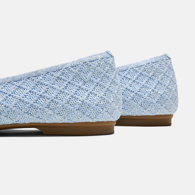 Square-Toe Margot V-Cut Flats (Margot 3.0), BLUE APRICOT QUILT, EU35 | VIVAIA
