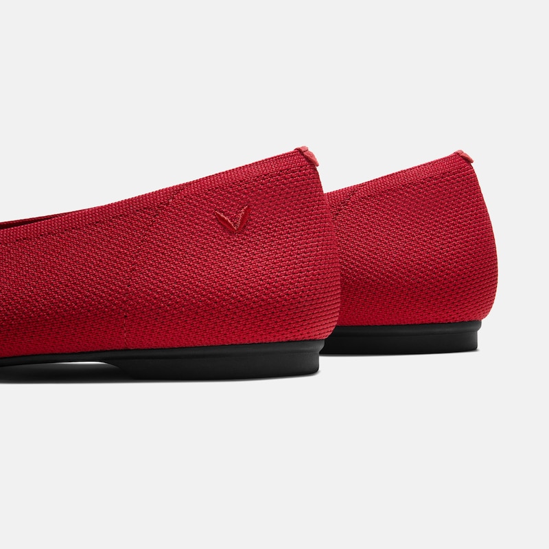 Square-Toe Margot V-Cut Flats (Margot 3.0), RUBY  RED, EU38 | VIVAIA