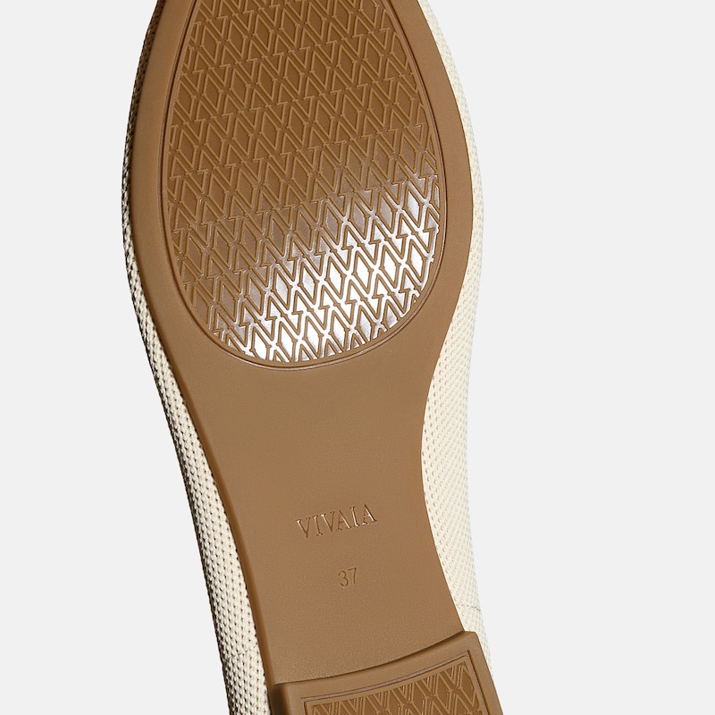 Round-Toe Embroidered Loafers (Audrey), CREAM IVORY/NAVY, EU36 | VIVAIA