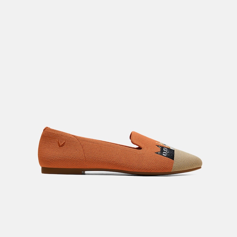 Round-Toe Embroidered Loafers (Audrey), APRICOT NUDE - RURAL CAT, EU39 | VIVAIA