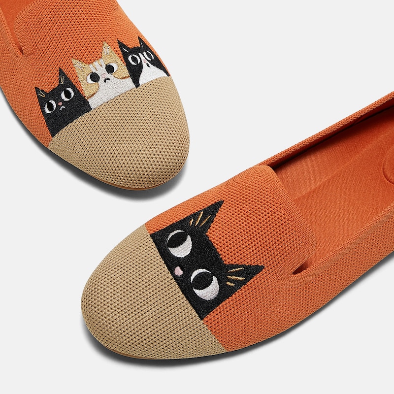 Round-Toe Embroidered Loafers (Audrey), APRICOT NUDE - RURAL CAT, EU39 | VIVAIA