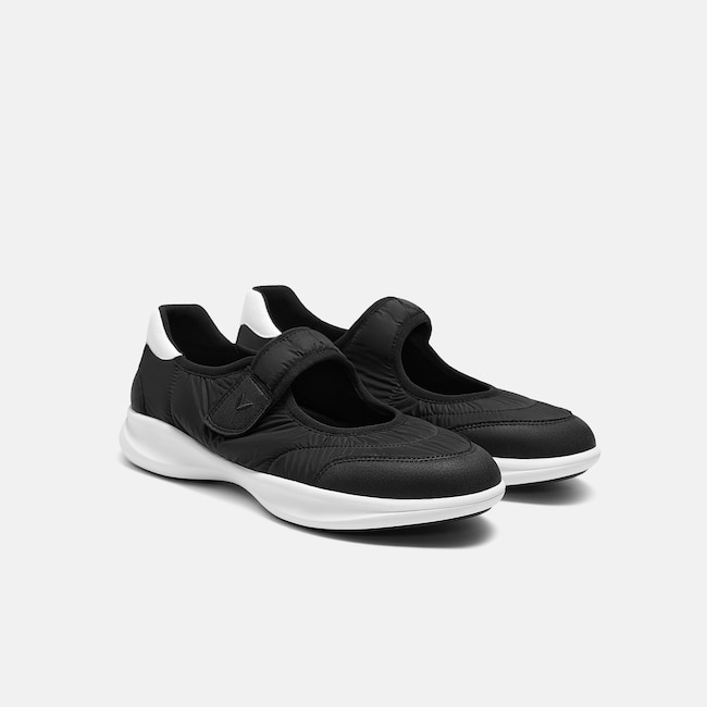 Walker Pro Re-Nylon Hybrid Mary Jane (Ivee) - Black