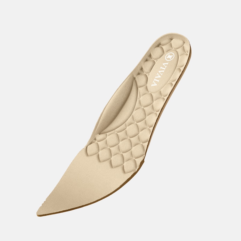 Pointed-Toe Kitten Heels (Scarlett), Cream Ivory & Black, EU37 | VIVAIA
