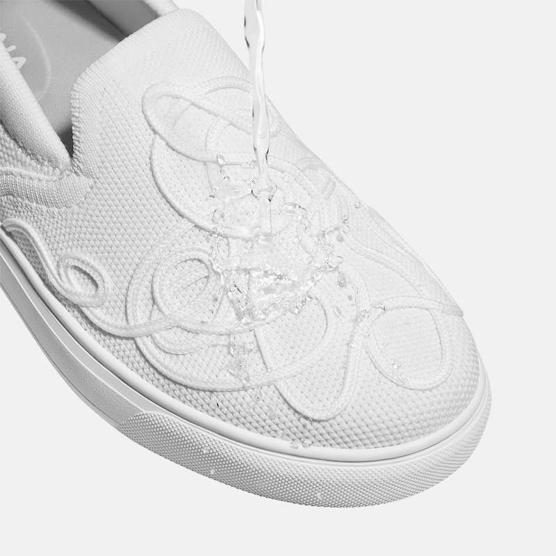 Classic Unisex Sneakers (V-Tune), White, EU38 | VIVAIA