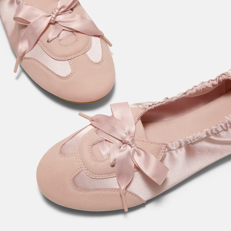 Round-Toe Satin Sneakerina (Yanka), PEACH BLUSH, EU37 | VIVAIA