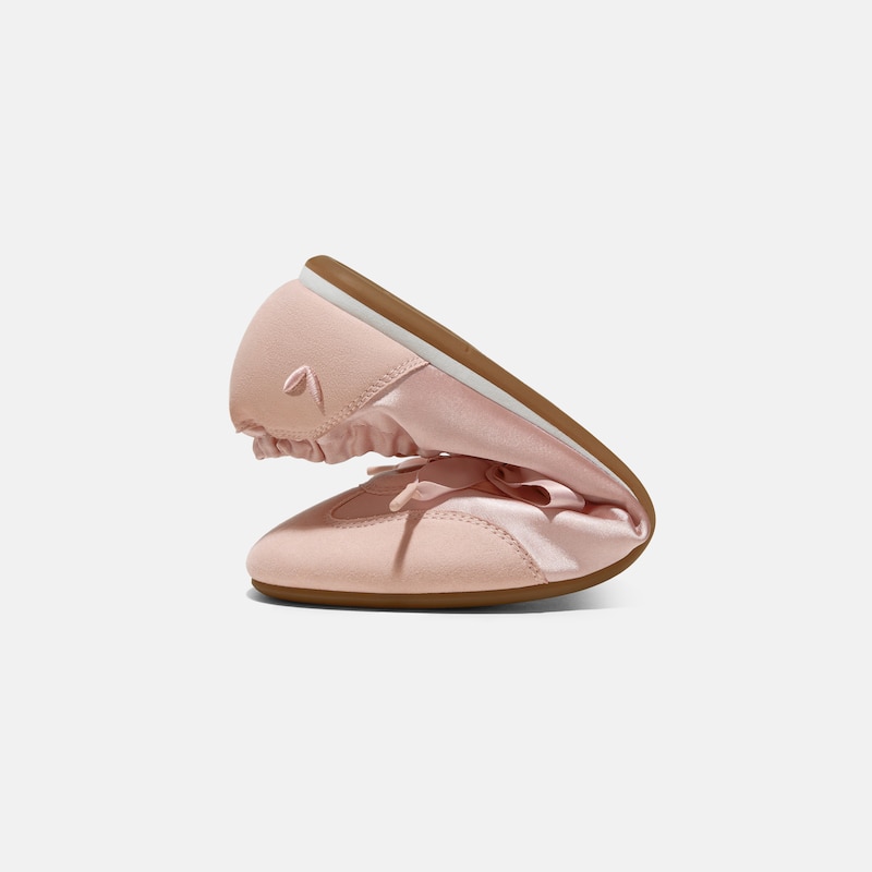 Round-Toe Satin Sneakerina (Yanka), PEACH BLUSH, EU37 | VIVAIA