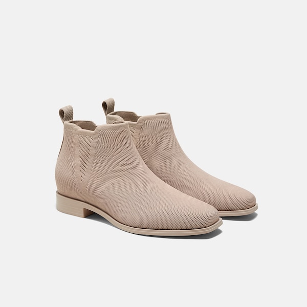 Square-Toe Slip-On Chelsea Boots (Ryan Slip-On)