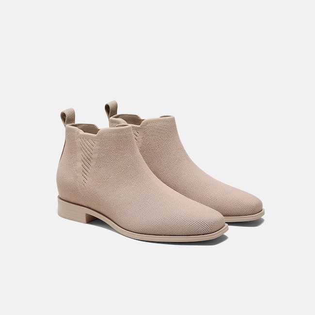 Square-Toe Slip-On Chelsea Boots (Ryan Slip-On) - Warm Taupe