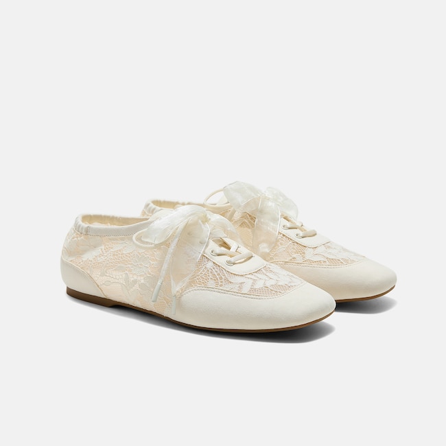 Square-Toe Lace-Up Sneakerinas (Cristina) - Cream Lace