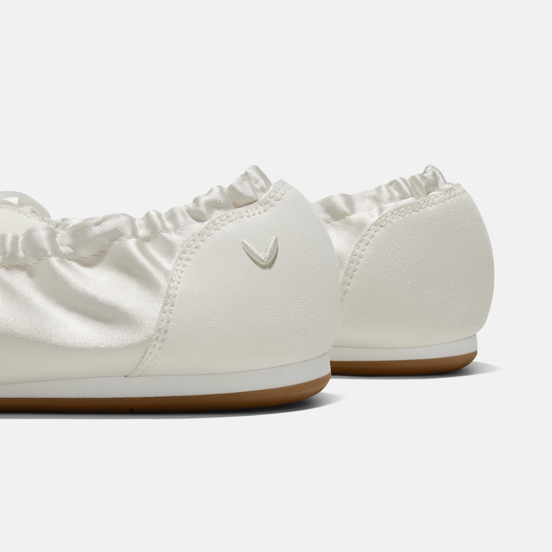 Round-Toe Satin Sneakerina (Yanka), LIGHT GOLD, EU38 | VIVAIA